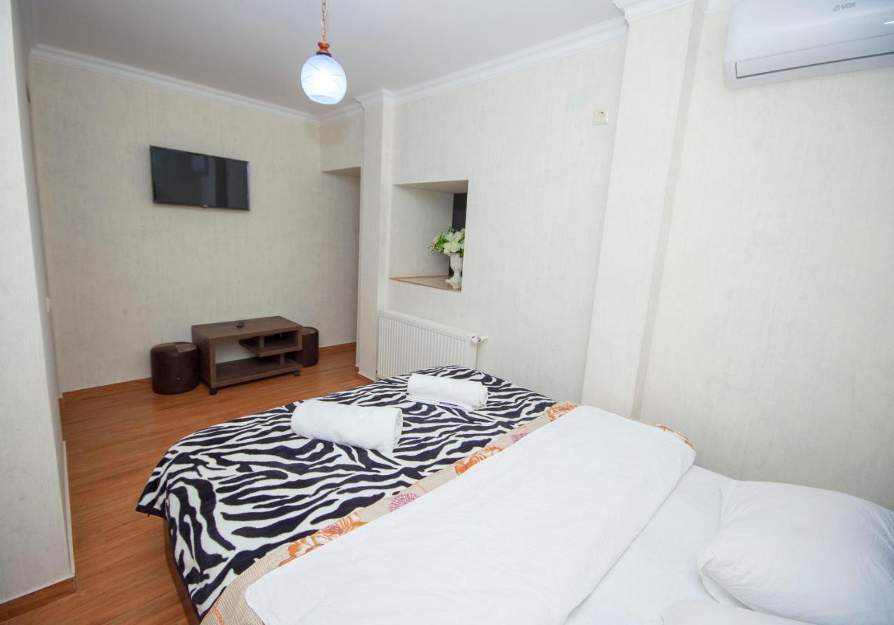 Hotel Elegant 2 Tbilisi Exterior photo