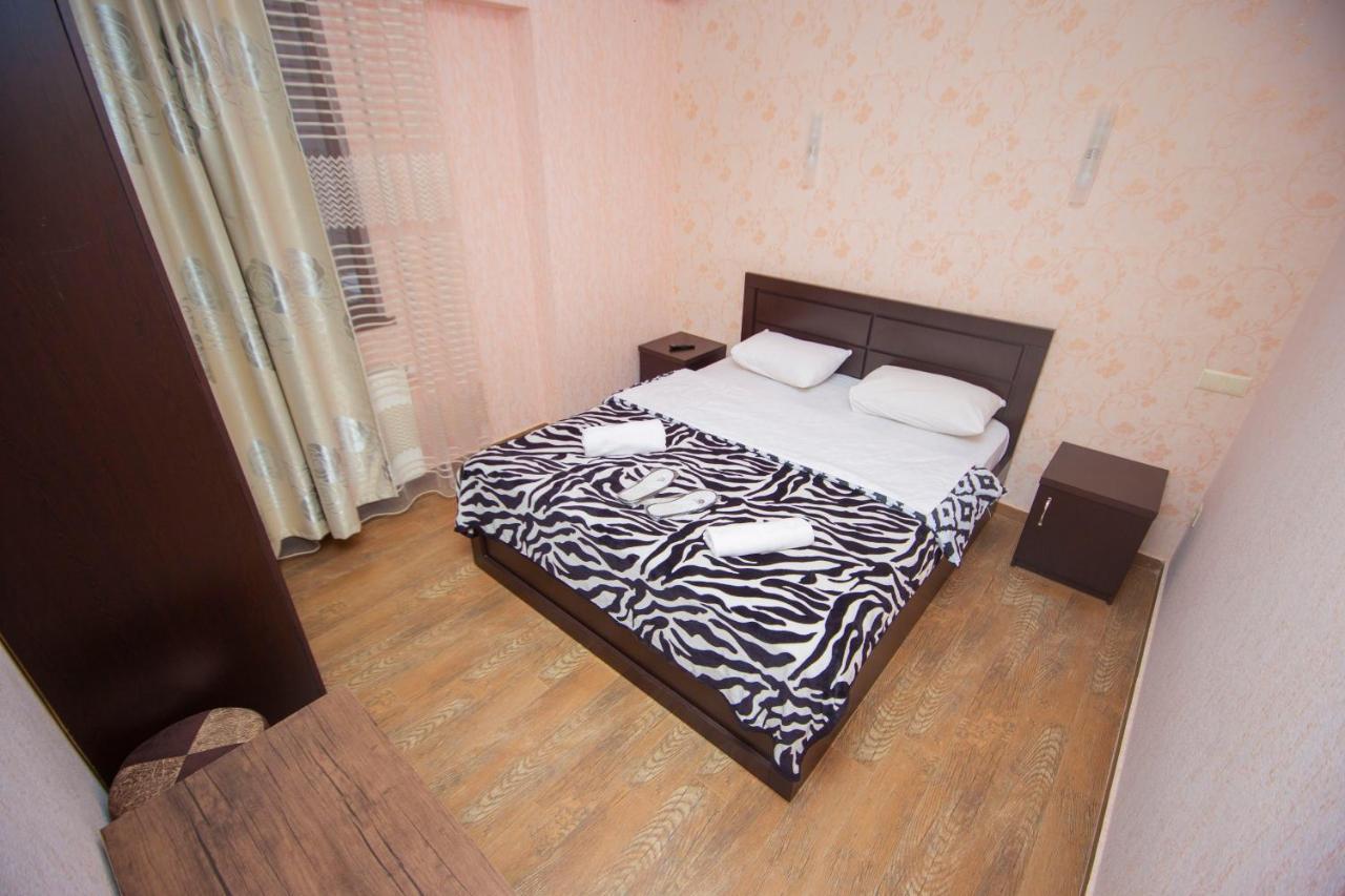 Hotel Elegant 2 Tbilisi Exterior photo